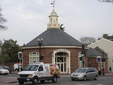 028 Bankgebäude.JPG